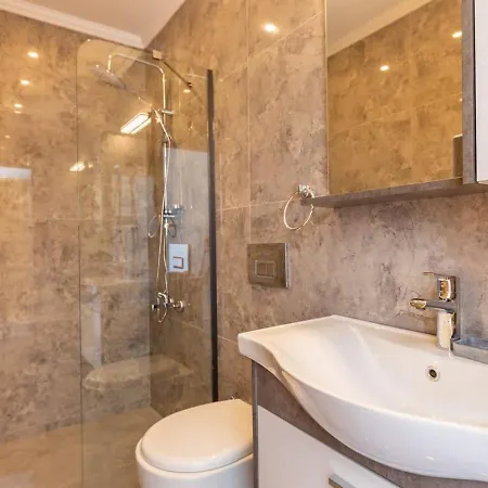 Saribelen 2 Bedroom With Private Pool فيلة *